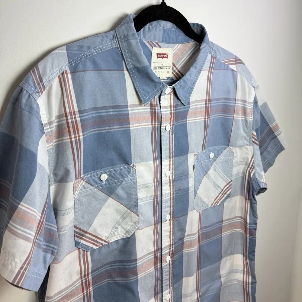 Levi's Men XL Button Up Shirt XLarge Red/White/Blue Plaid‎ Short Sleeve Collar